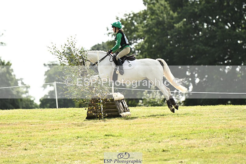 240825X-102040-31064 - 70cm XC 10.00 to 11.00