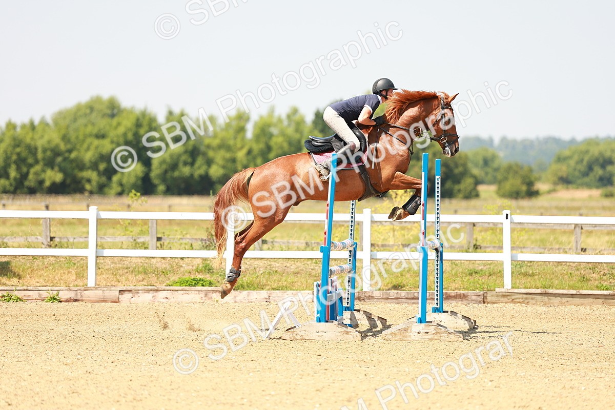 SBM_001259 - Class 4 - Senior Newcomers - 1.10m