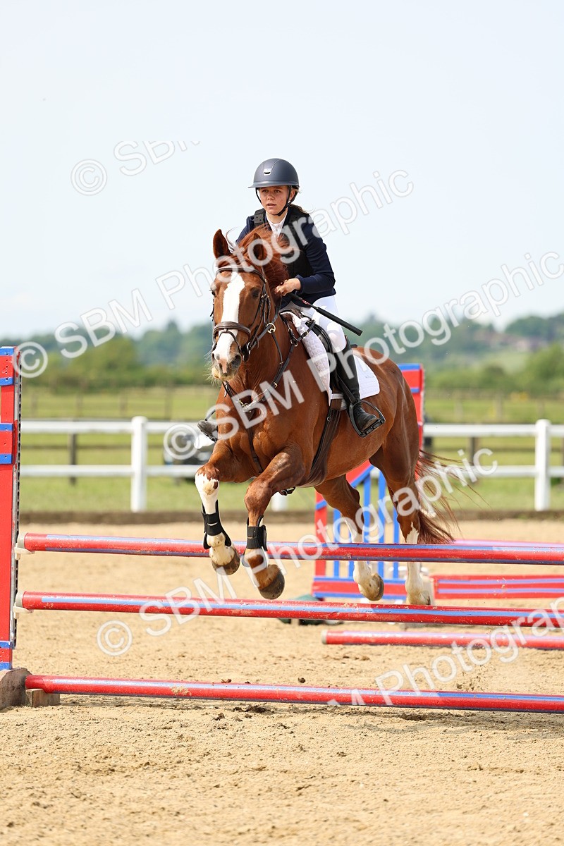 SBM_004336 - Class 16 - Senior British Novice - 90cm