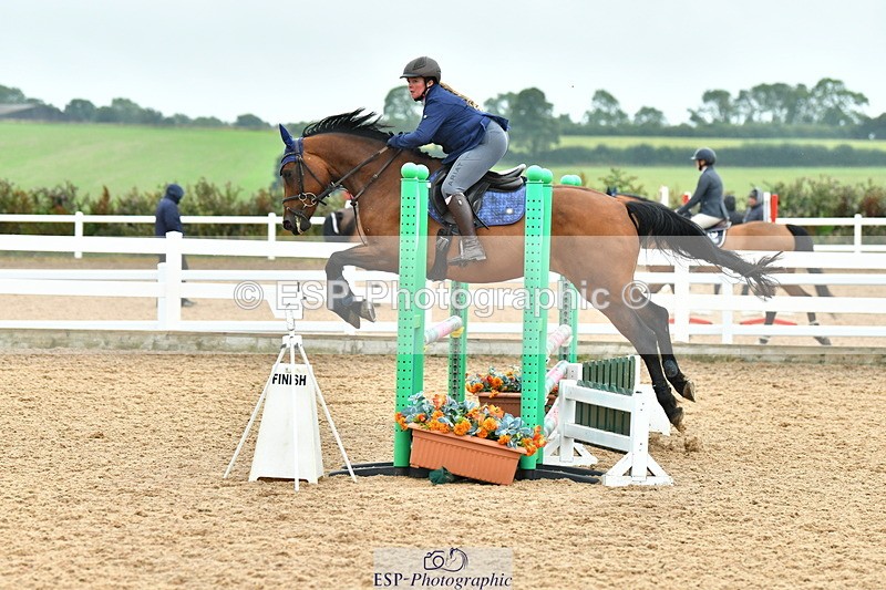 230730A-131942-10037 - Cls 33 85cm Amateur Quali