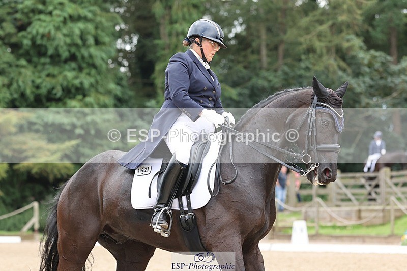 240810-135028-03386 - 152-Claire.Ballantyne-Dvorak