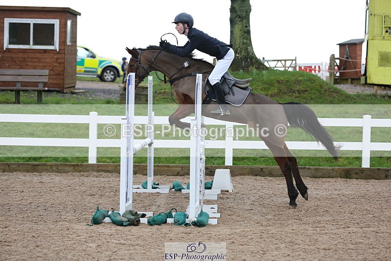 240211A-104405-02201 - Cls 4 Pony Discovery & 90cm Open