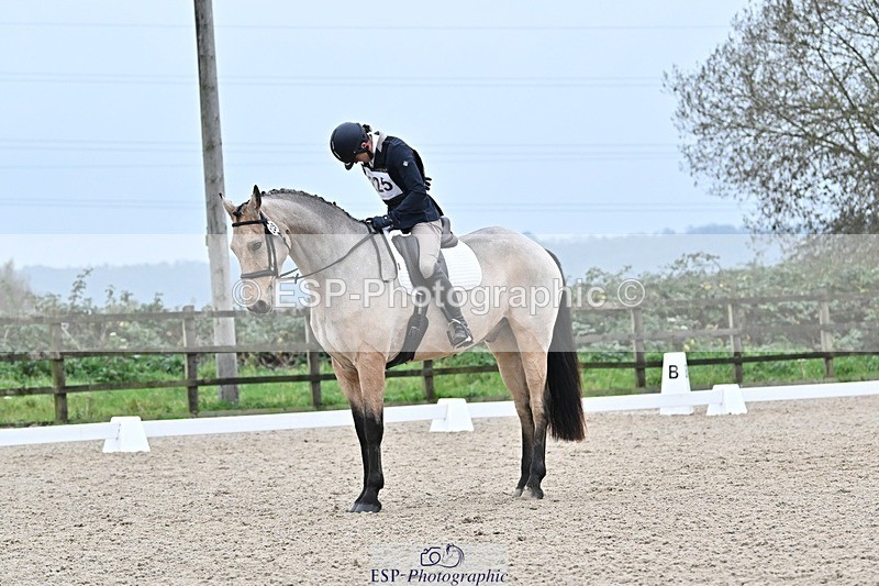 241103-150249-02698 - Novice 1 - 14.44 to 16.08