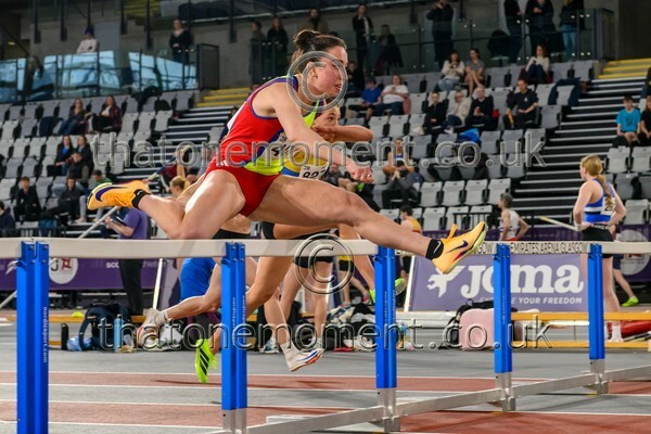 SenInd26-819667 - Track Female Set One