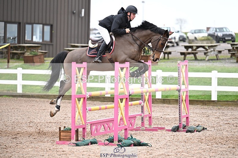 260130-122709-00411 - Cls 5 Newcomers and 1.10m Open