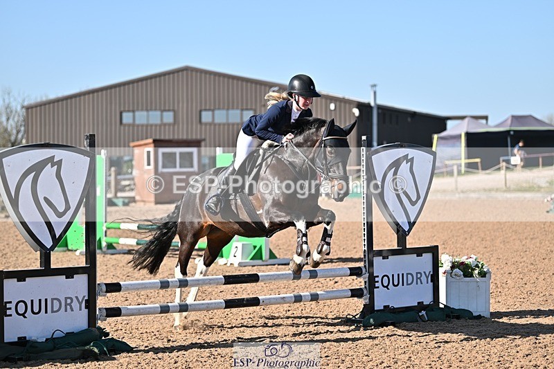 250401-162542-00081 - 60cm classes