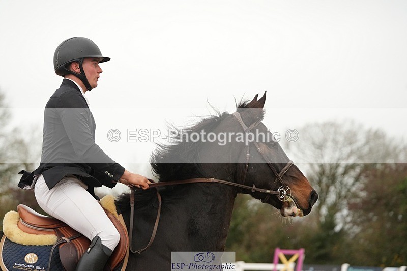 251109-114349-03614 - Cls 20 Newcomers and 1.10m Open