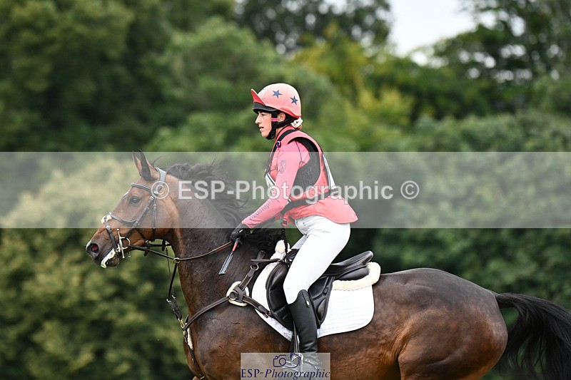 240825X-172518-37511 - 80cm XC 16.30 to 17.30