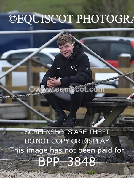 BPP_3848 - CLASS 4 Senior Newcomers/ 1.10m Open