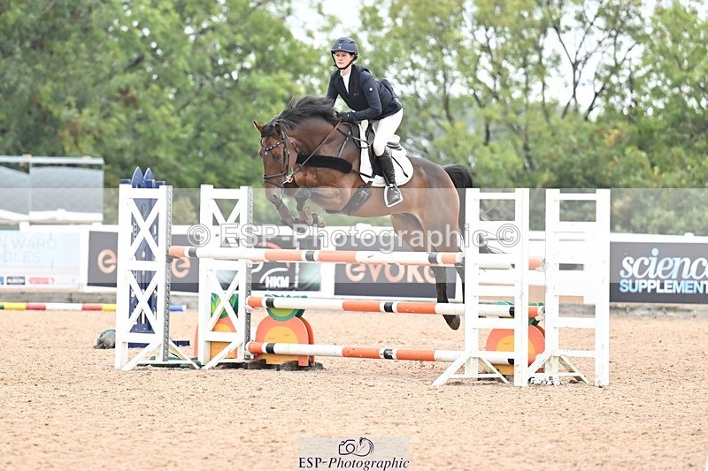 250917-131834-00635 - Cls 4 Newcomers and 1.10m Open