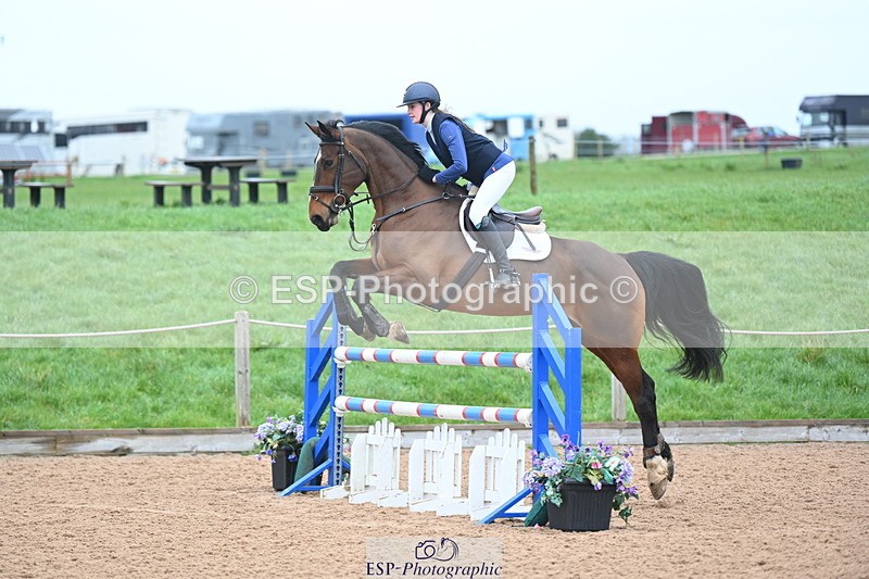 240316A-090645-02268 - Cls 13 Snr 1.05 and 1.10m Open