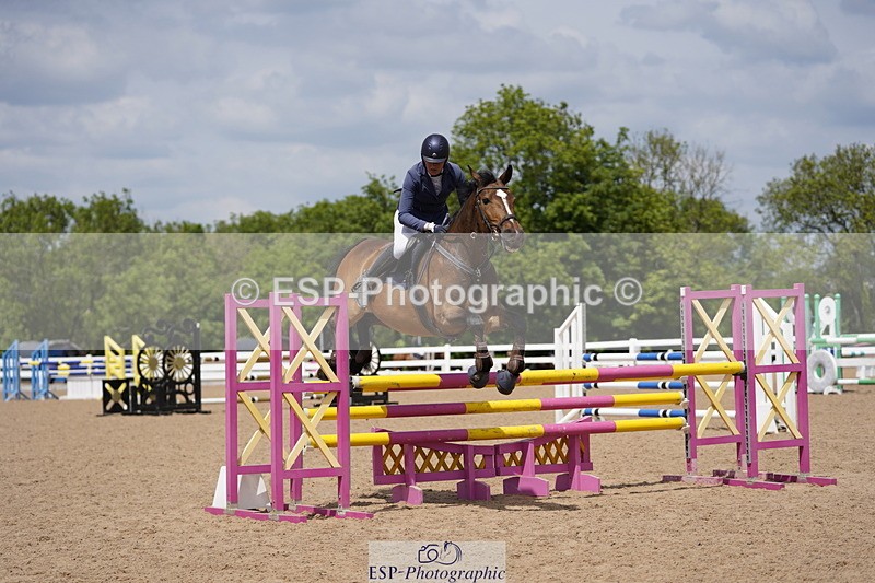 230528A-135800-07598 - Cls 34 1.05m Amateur Quali