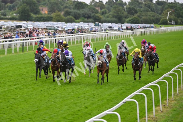 210824-Race 7-Yes Im Mali-5738 - Race 7 5.20pm Sky Bet Nursery Handicap