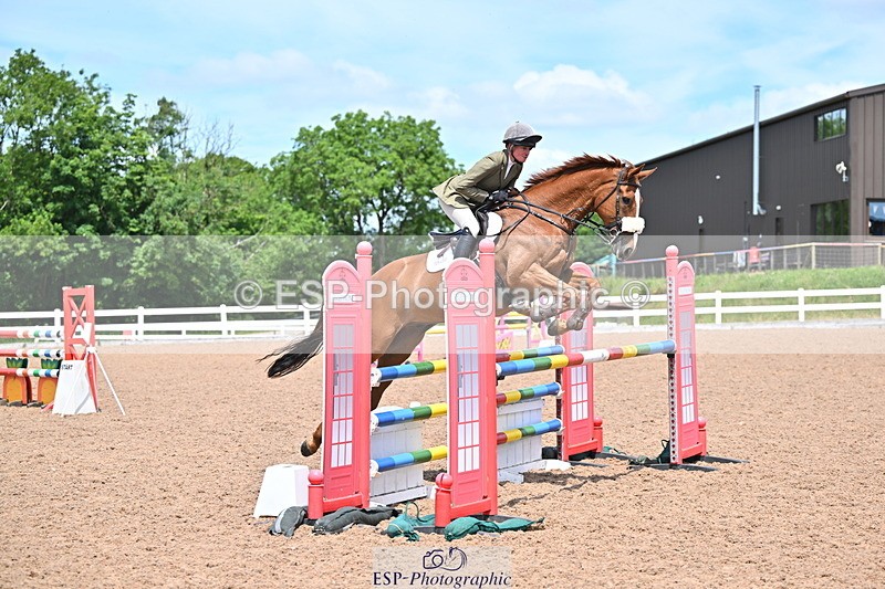 240619A-132001-00255 - Cls 3 Snr 1.05m Open