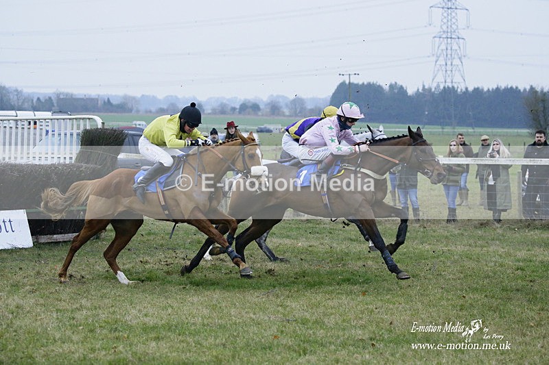 PtP 230122 789 - Cocklebarrow Races - Heythrop Hunt - 23/01/22