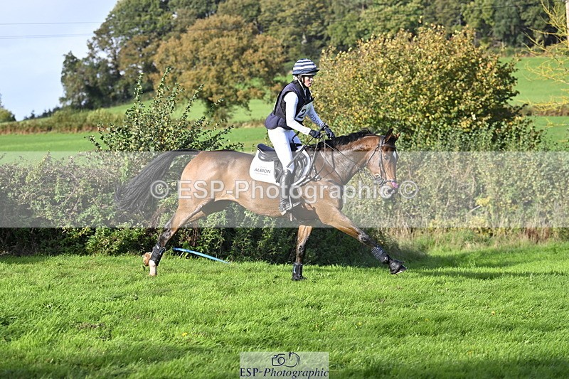 251024A-153043-15023 - C-239-Ellie.Townend
