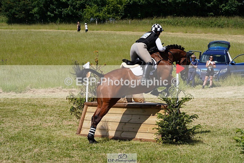 240629X-110048-1422 - 002-Becky_Andrews-GALOPIN_B