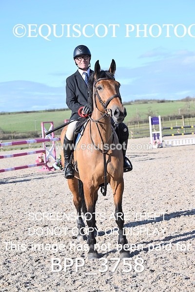 BPP_3758 - CLASS 8 Senior Newcomers/ 1.10m Open