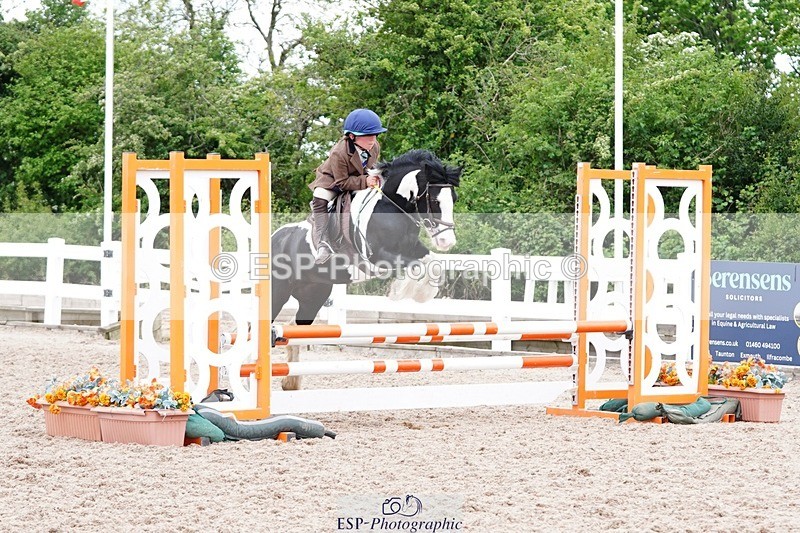 250505-124906-04390 - Cls 20+21 Club and Schools 70cm