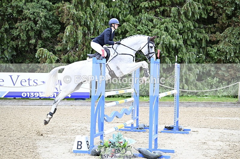 250525A-100205-15213 - A-063-Elizabeth.Barratt-RIDE.FOR.THAIS.CHAMAN.DUMONTCEAU