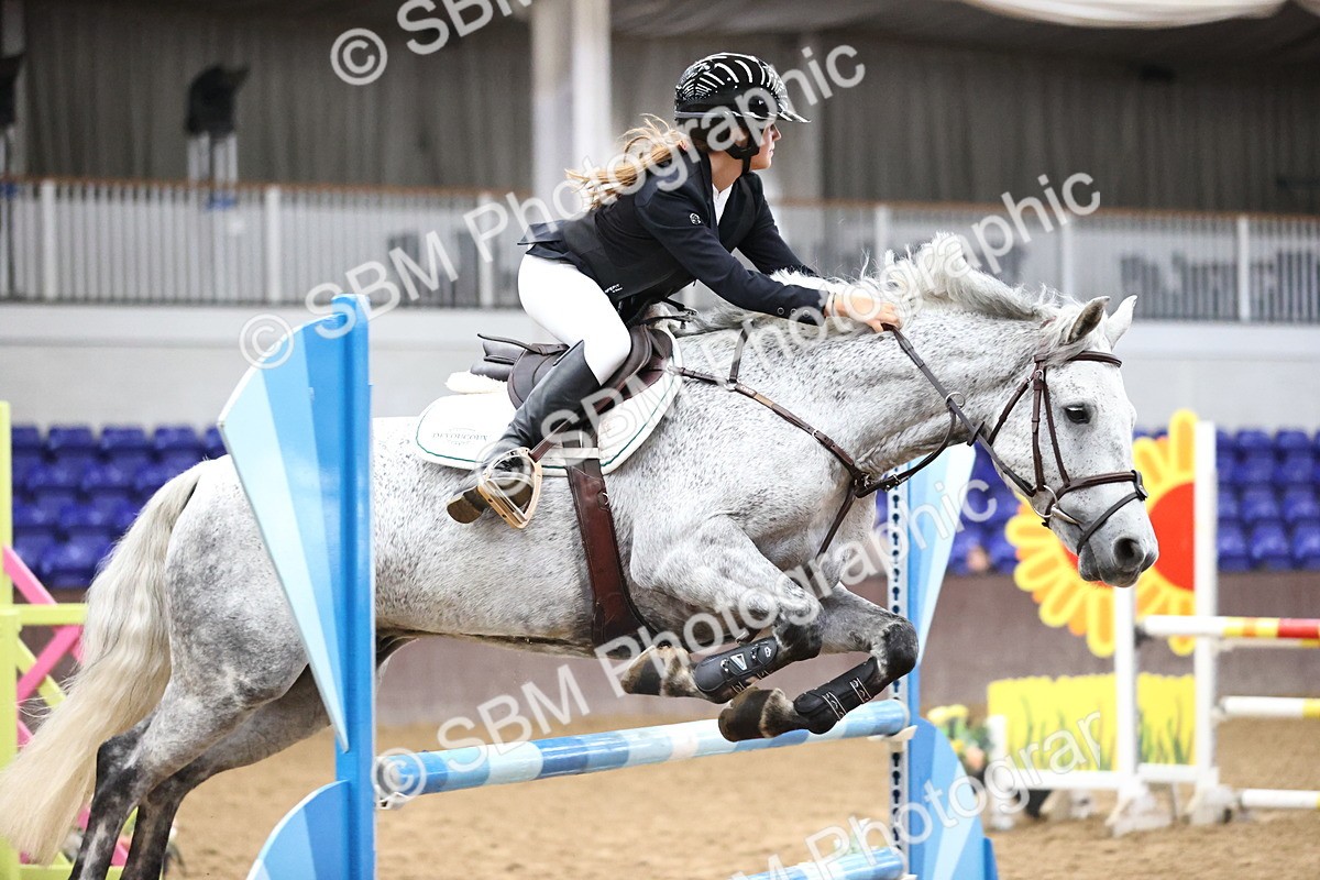 SBM_001080 - Class 5 - Blue Chip Pony Newcomers 1.00m Open