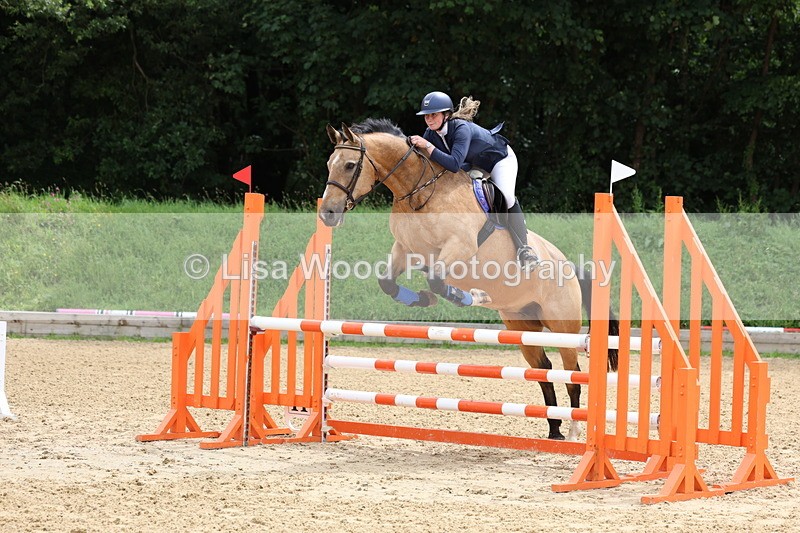 3E7A6300 - Class 4: Senior British Novice/90cm open