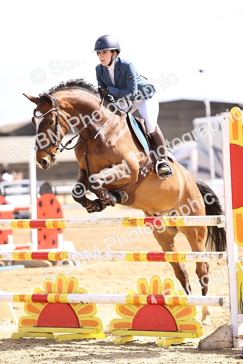SBM_004250 - Class 17 - Senior Newcomers - 1.10m
