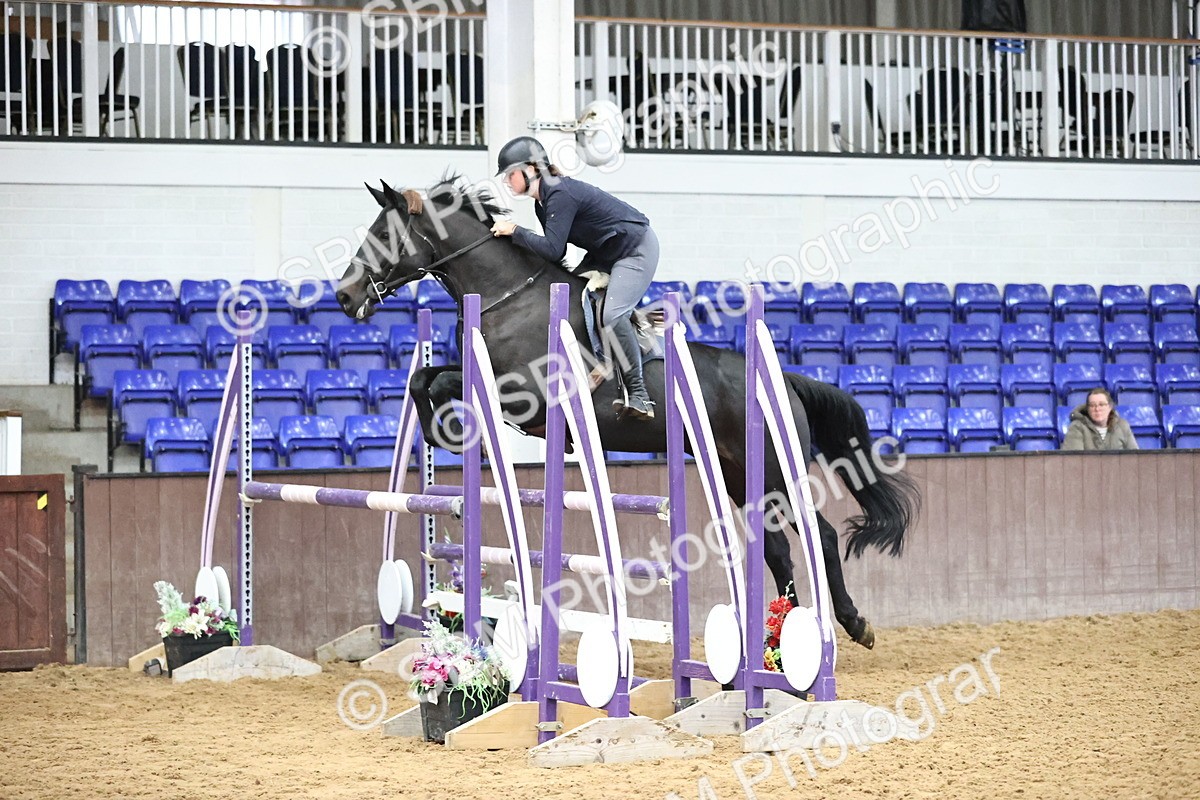 SBM_003293 - Class 11 - Senior Newcomers 1.10m