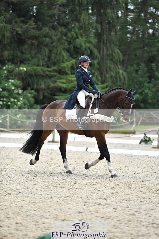 230525-132809-02167 - 117-J-Holly_Horton-WEDTrotUp+DR