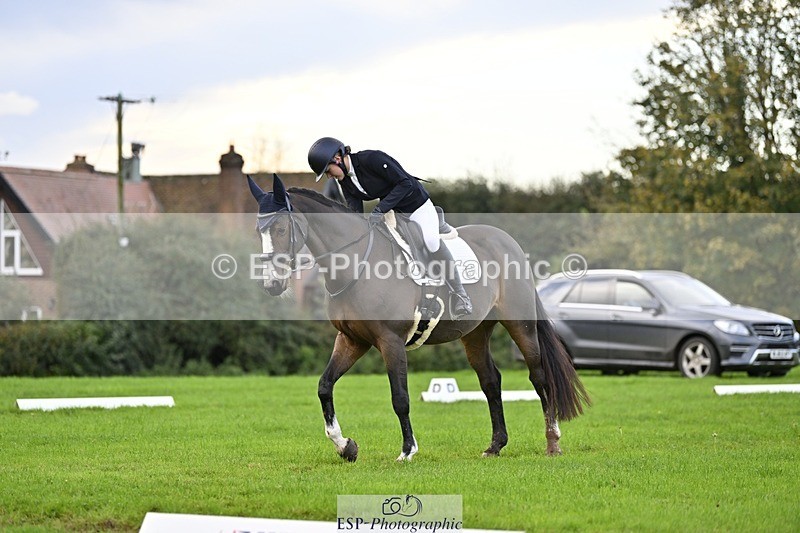 241025-093409-05564 - 351-Grace.Gillard-INDI