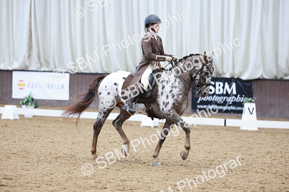 SBM_016610 - Class 5 - FEI INT II - 17.24-18.20