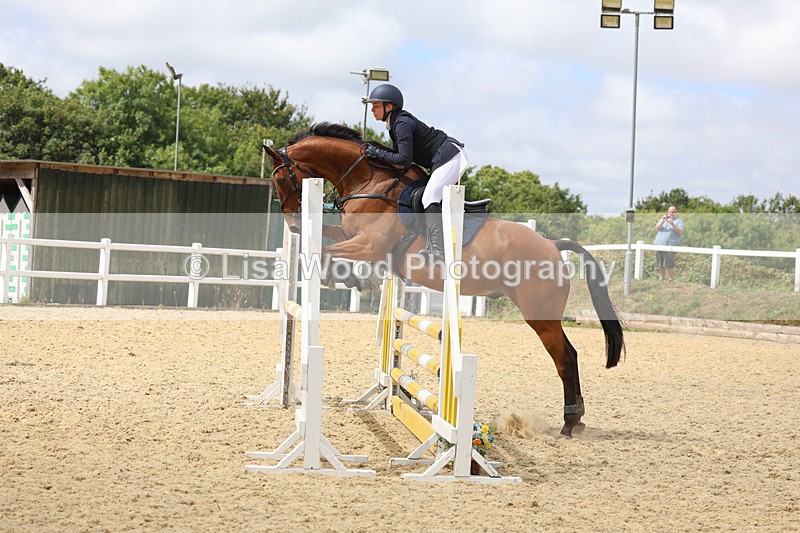 3E7A4795 - Class 4: Senior British Novice/90cm open