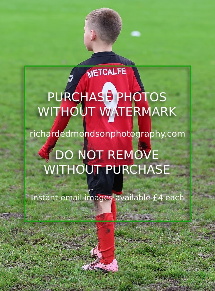 533A3282 - Kendal Utd U8's vs Sedbergh Wanderers Juniors U8 (8/11/25)