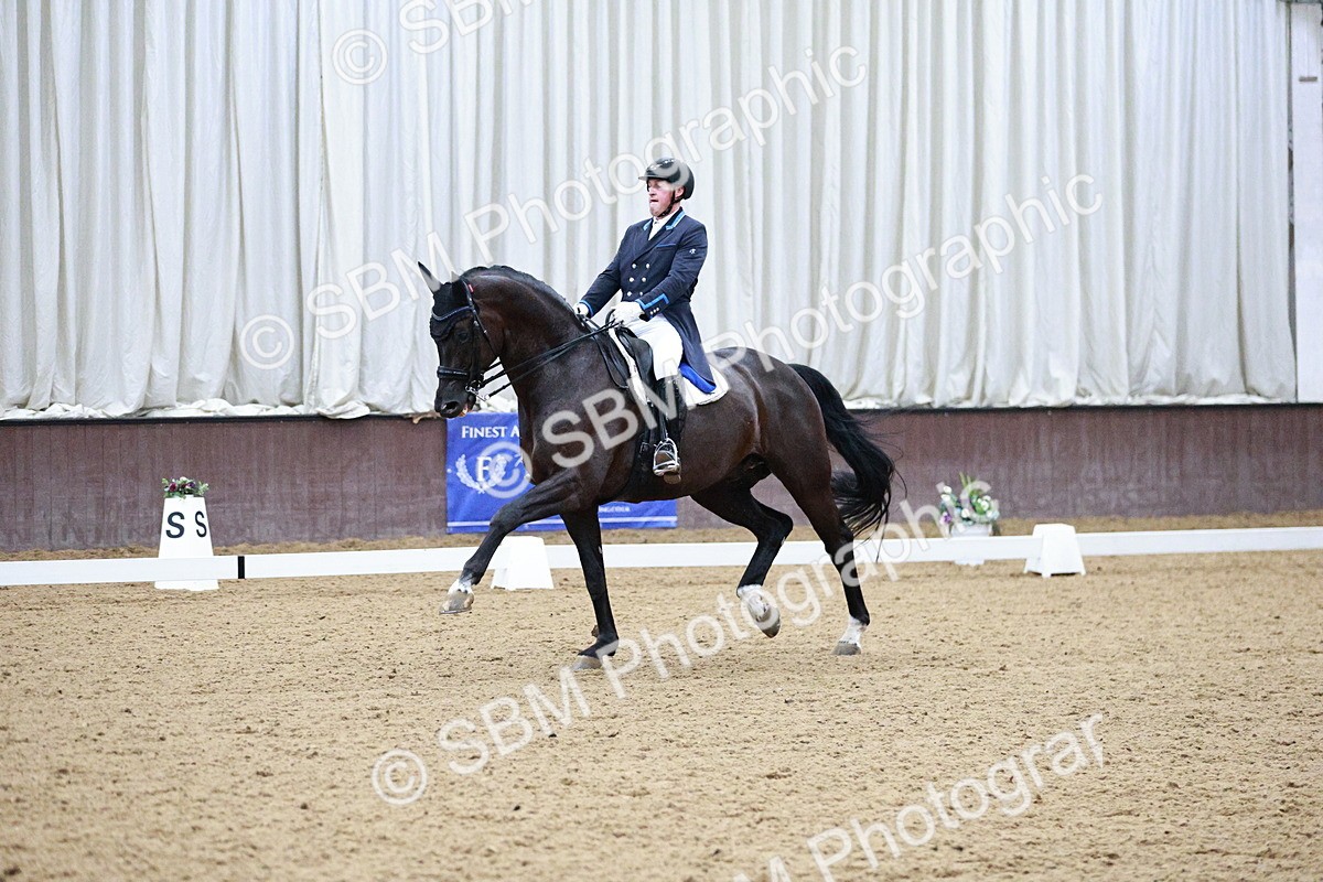 SBM_020770 - Class 13 - FEI INT I - 16.26-17.14