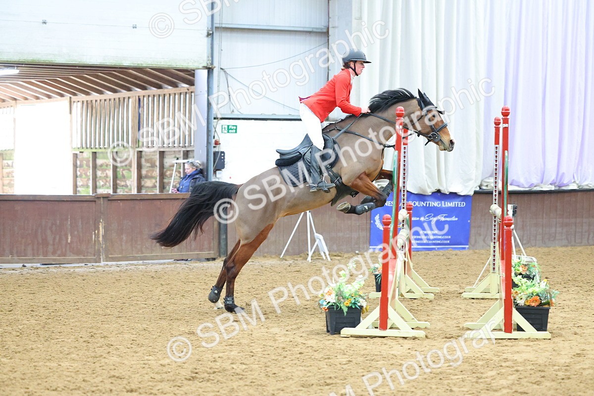 SBM_010810 - Class 23 - Senior Newcomers/ 1.10m Open - First Round (1.10m)