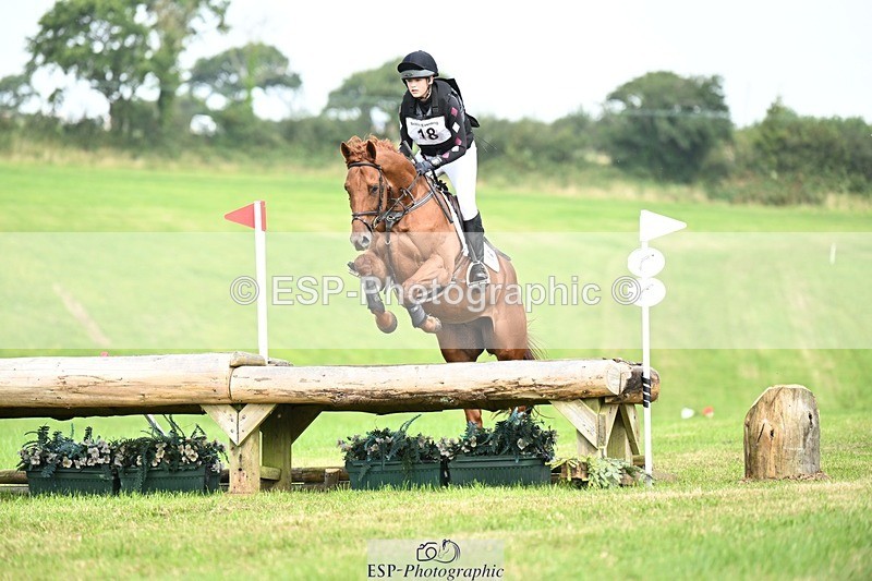 240831A-124939-02724 - 018-Tabitha.Trevelyan-Johnson-DUEL.IN.THE.SUN