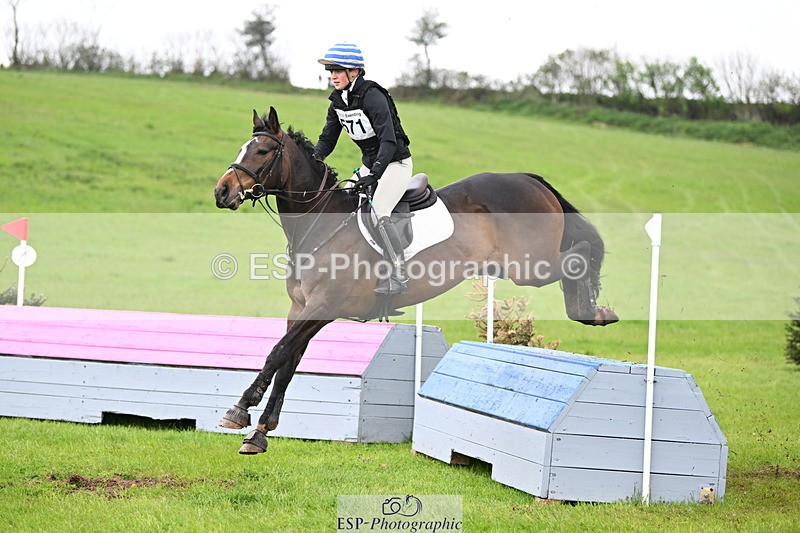 250419-110900-09181 - 571-Daisy.Waldock-BALLYHICKEY.MASIE