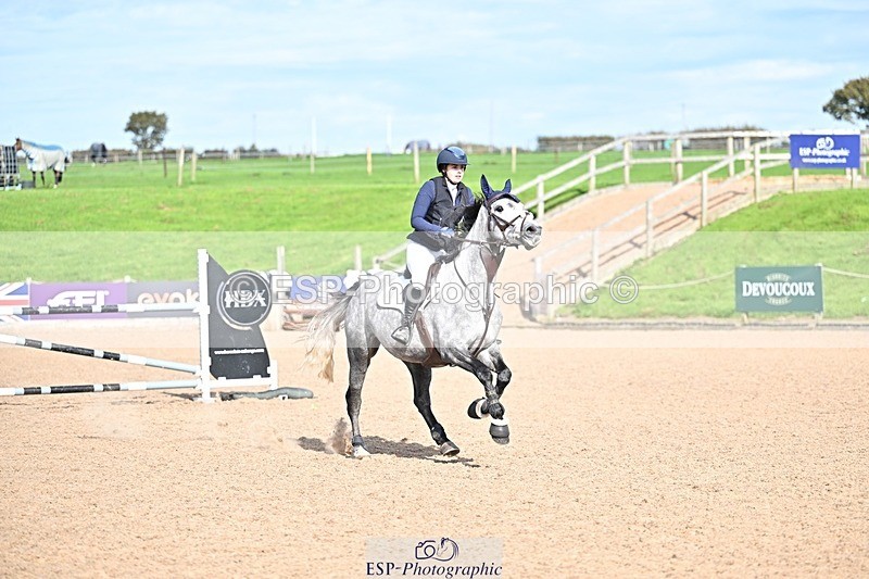 251001-144252-00482 - Cls 6 Foxhunter and 1.20m Open