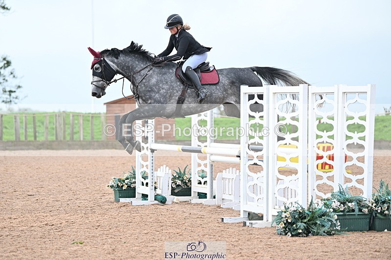 231013A-103742-01253 - Cls 7 Discovery & 1m Open