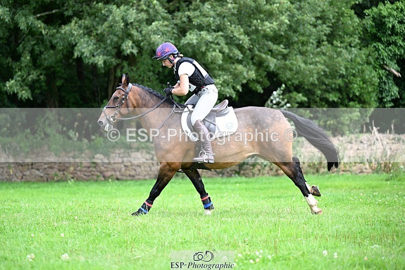 240803-144807-07641 - 225-Molly_Swain-SOCKS