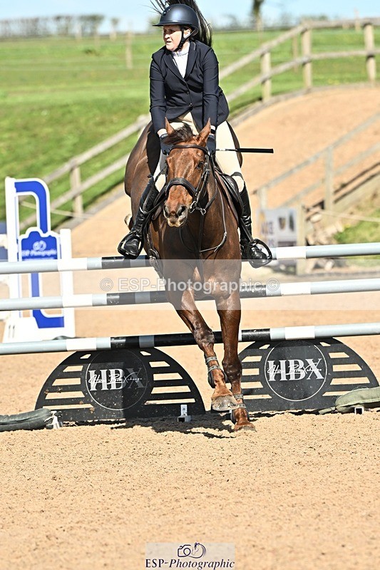 250416-153048-01774 - Cls 6 Foxhunter and 1.20m