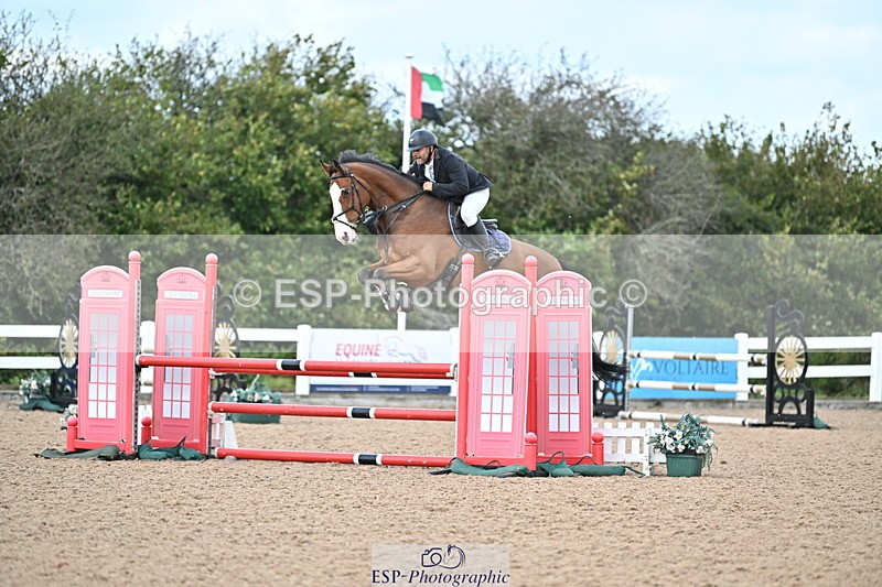 241005A-112933-03373 - SAT Cls 17 95cm Amateur Quali