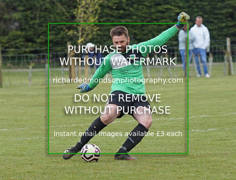 DSC09312 - Kendal United v Kendal County (1/5/21)