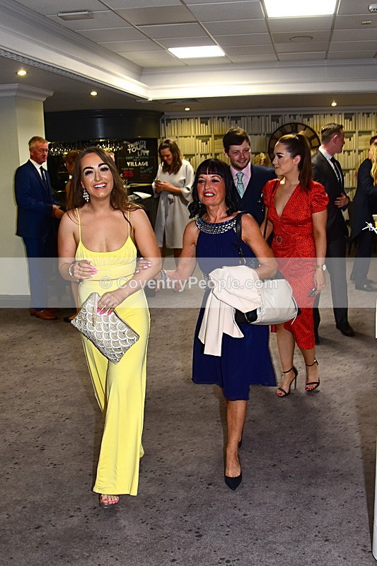 CON-336 - Toni & Liam