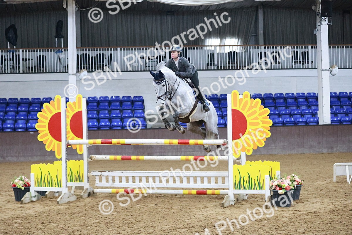 SBM_001466 - Class 5 - Senior Foxhunter - 1.20m
