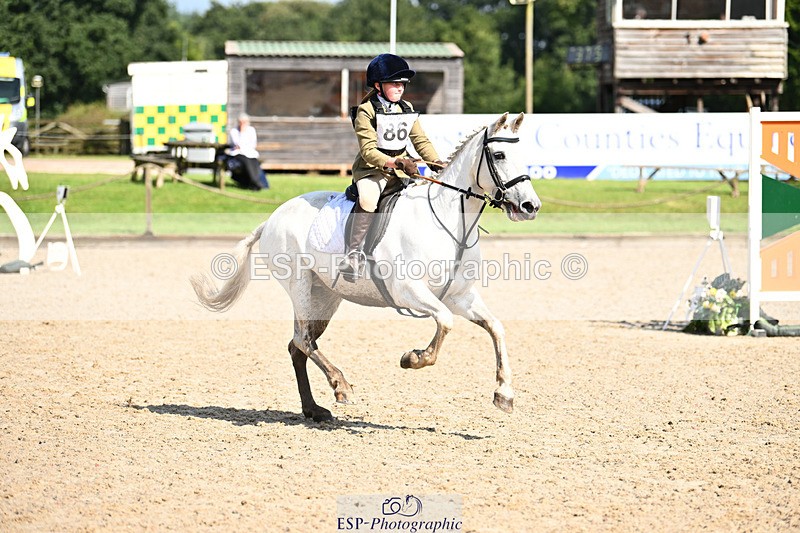 240824X-112250-25207 - 70cm Round 2 10.30 to 12.10