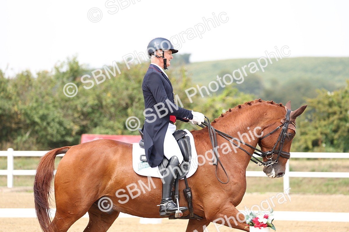 SBM_007392 - Class 9 - FEI INT I - 14.57-15.45