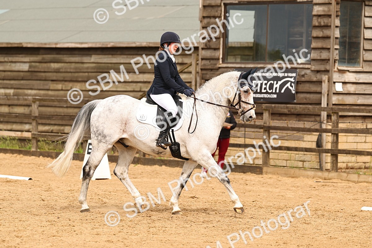 SBM_003737 - Class 7 - Novice 2