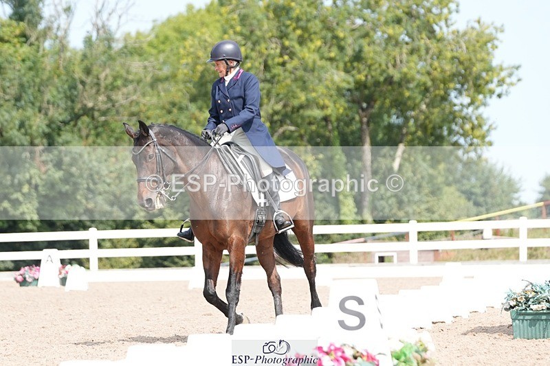 250815-120132-01033 - 015-Susan.LanzWellshead.Foxtrot