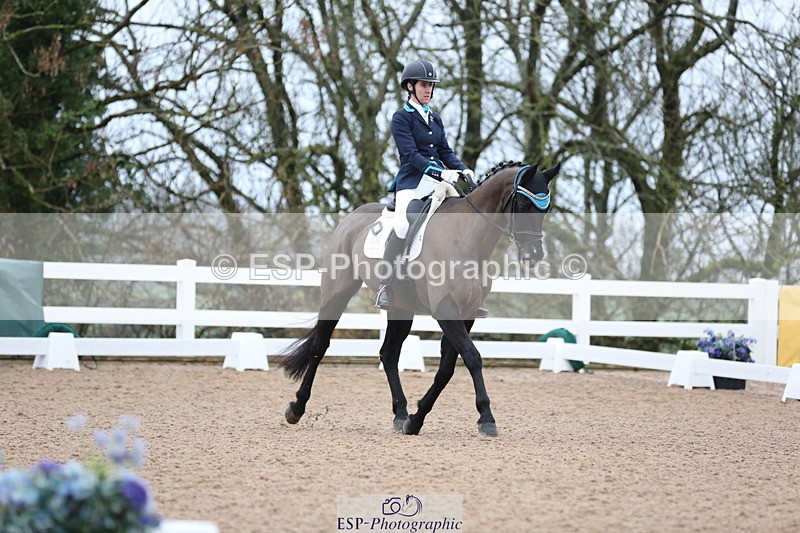 240217A-085329-00107 - 231-Alys.Matravers-DARGASONS.MOON.SHADOW